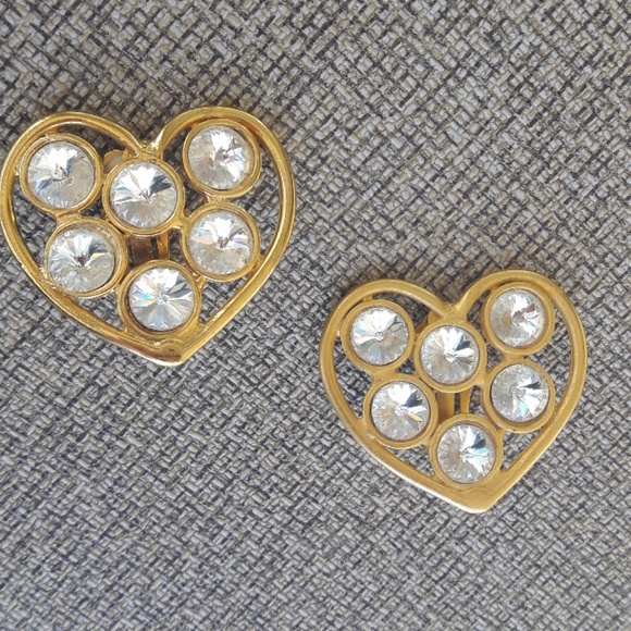 Beautiful Norma Jean Heart Shaped Crystal Earrings - Picture 6 of 6
